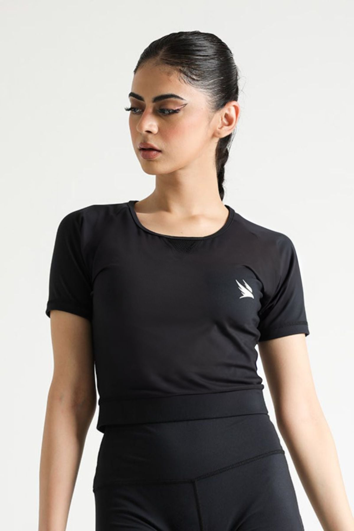 LUNA MESH CROP TOP- MIDNIGHT BLACK - The Orion Fit