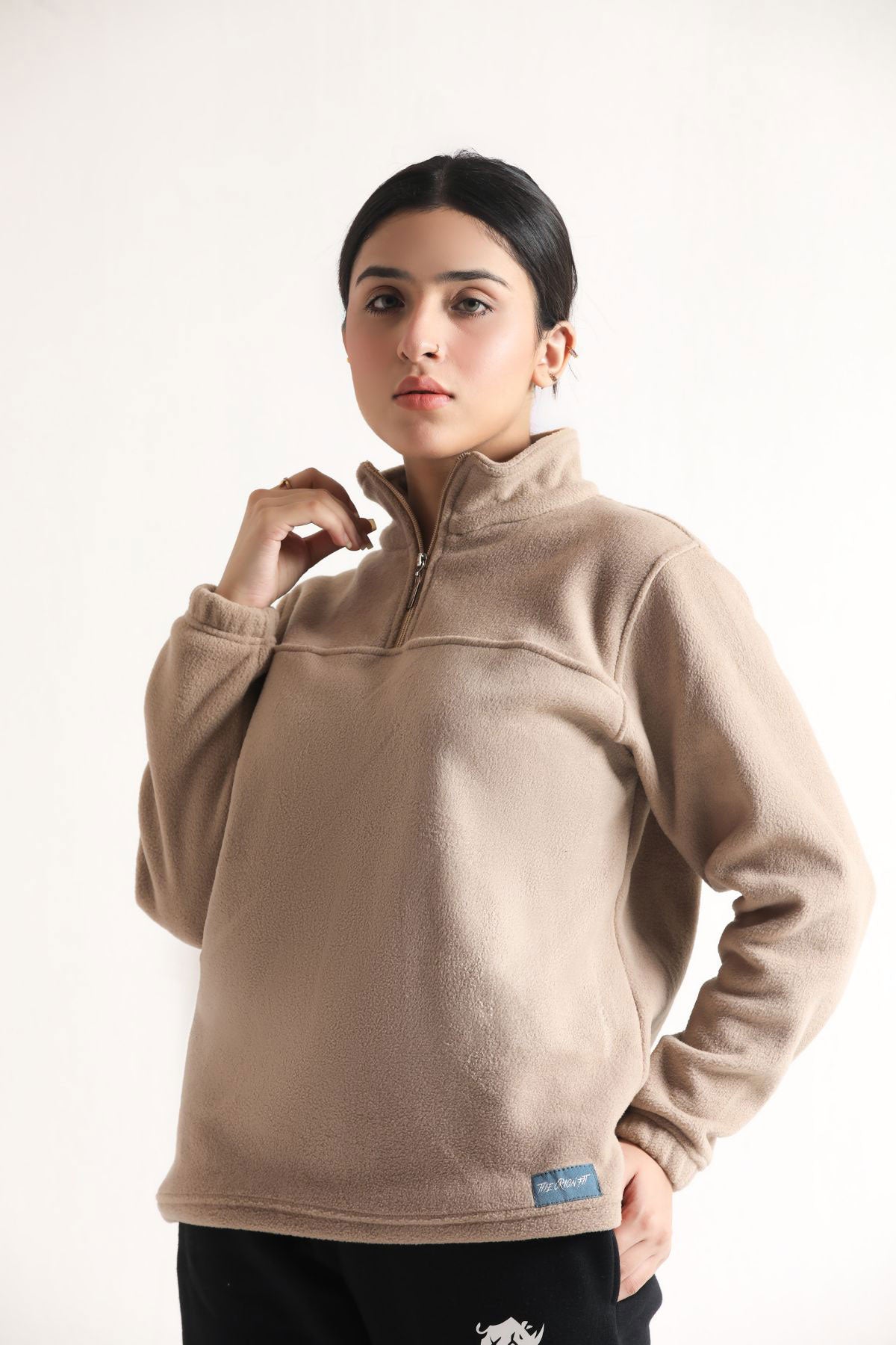 SCULPT QUARTER ZIP CLOUD JACKET- BEIGE - The Orion Fit