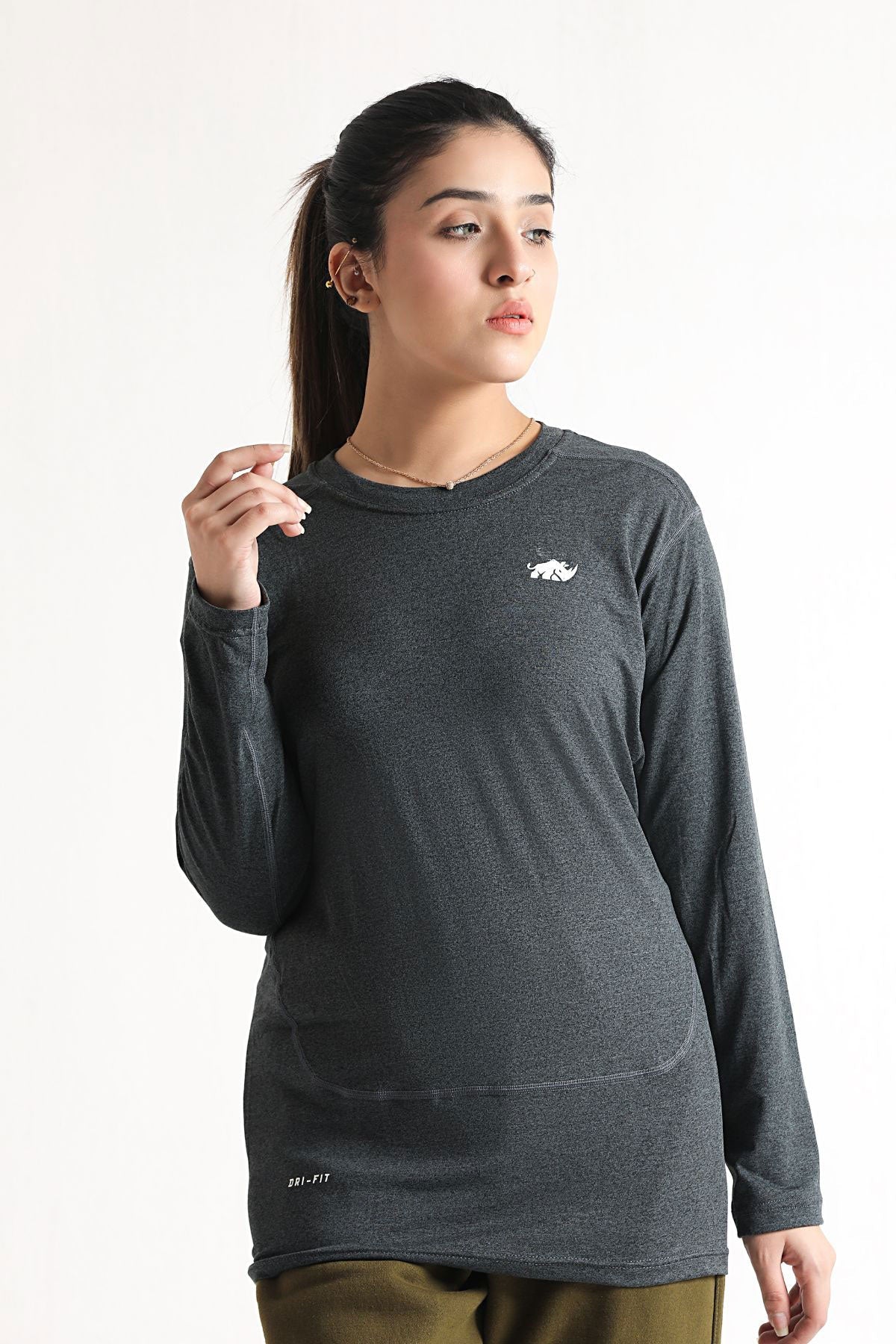 SIGNATURE LONG SLEEVED STRAIGHT CUT TEE- CHARCOAL - The Orion Fit
